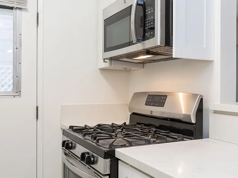 11827 Dorothy St 3 WEB-10_11272020