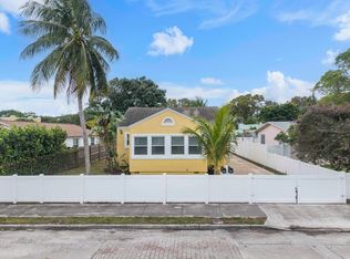 608 El Vedado, West Palm Beach, FL 33405