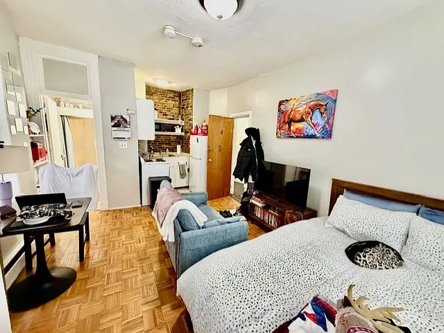 40 Anderson St #13 — Photo 3