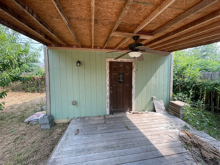 510 Avant Ave — Photo 31