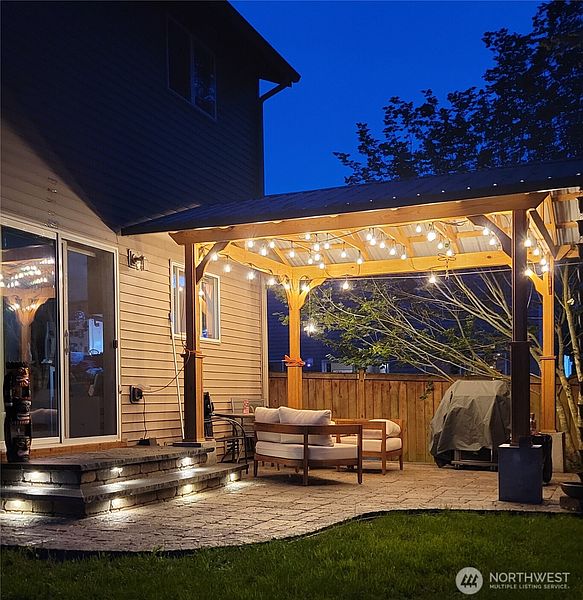 3rd image of 21648 SE 297th Terrace