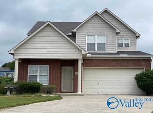 4010 Windswept Dr, Madison, AL 35757