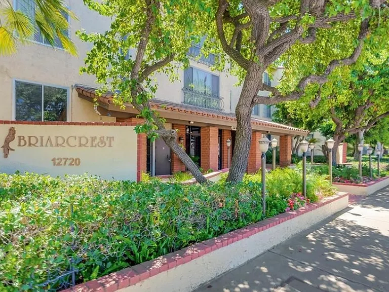 12720 Burbank Blvd #114 — Photo 2