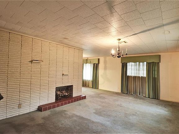 2nd image of 2202 22nd St