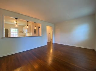 51 Robin Rd, West Hartford, CT 06119