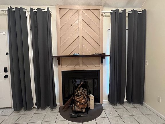 3rd image of 8576 Chesapeake Blvd