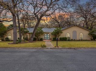 6901 Loch Lommond St, Austin, TX 78749