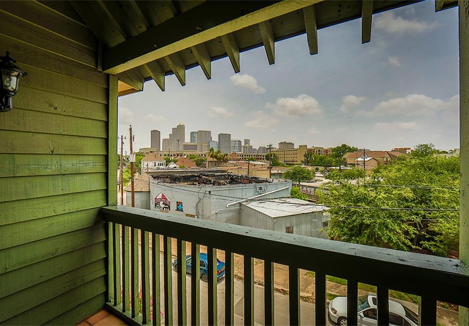 1st image of 101 Stratford St APT 202
