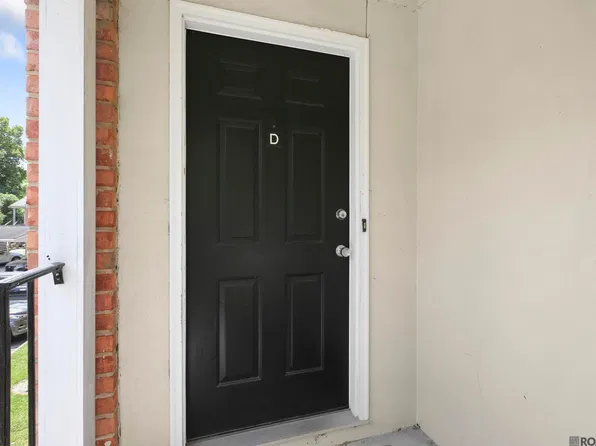7752 Jefferson Place Blvd #20-D, Baton Rouge, LA 70809
