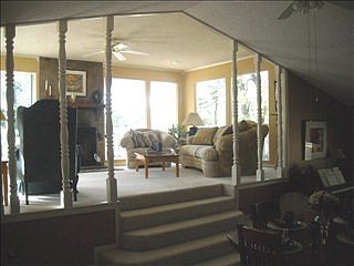 4th image of 100 Heath Dr