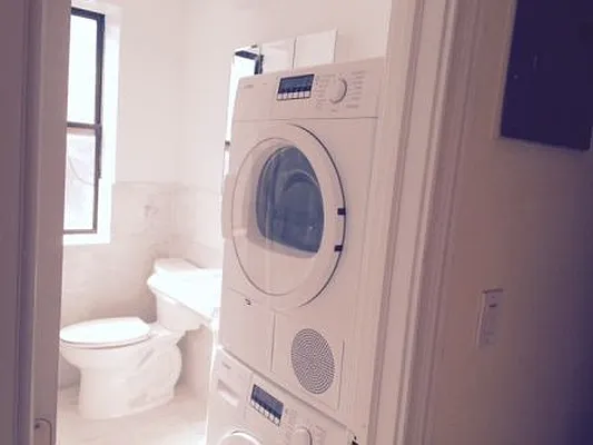 Rented by Village Living Realty | media 21