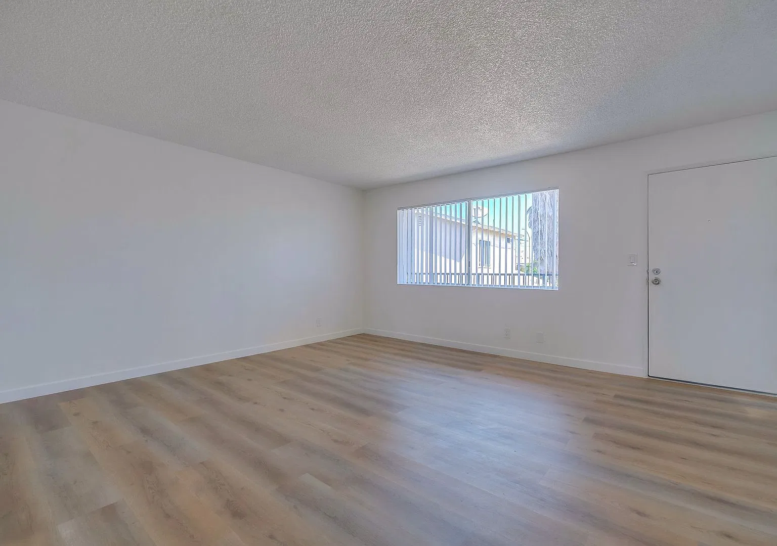 6308 Brynhurst Ave — Photo 2