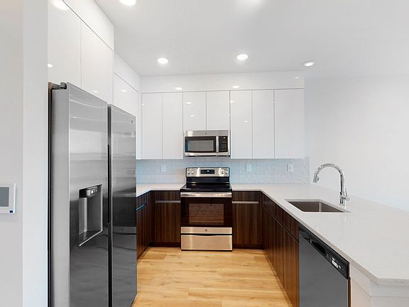 4th image of 333 Bergen Blvd APT 206