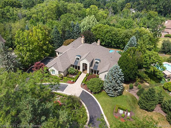 5th image of 46472 Shelley Pond Dr