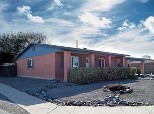 8480 E Pomegranate St, Tucson, AZ 85730