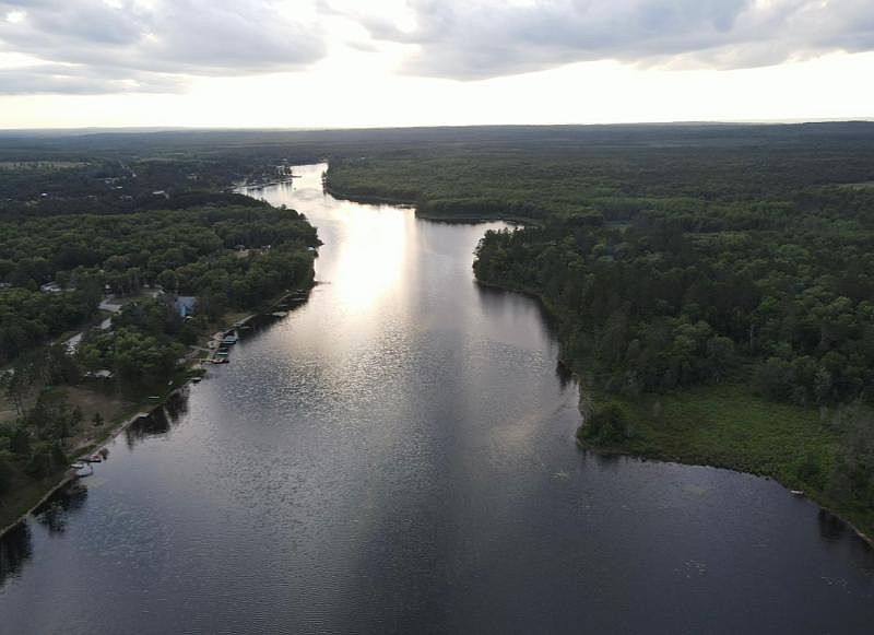 1st image of Warbler Ln