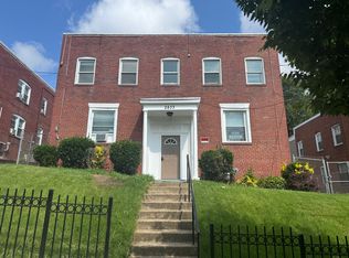 2833 28th St SE APT 2, Washington, DC 20020
