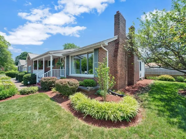 170 Central Miami St, West Springfield, MA 01089