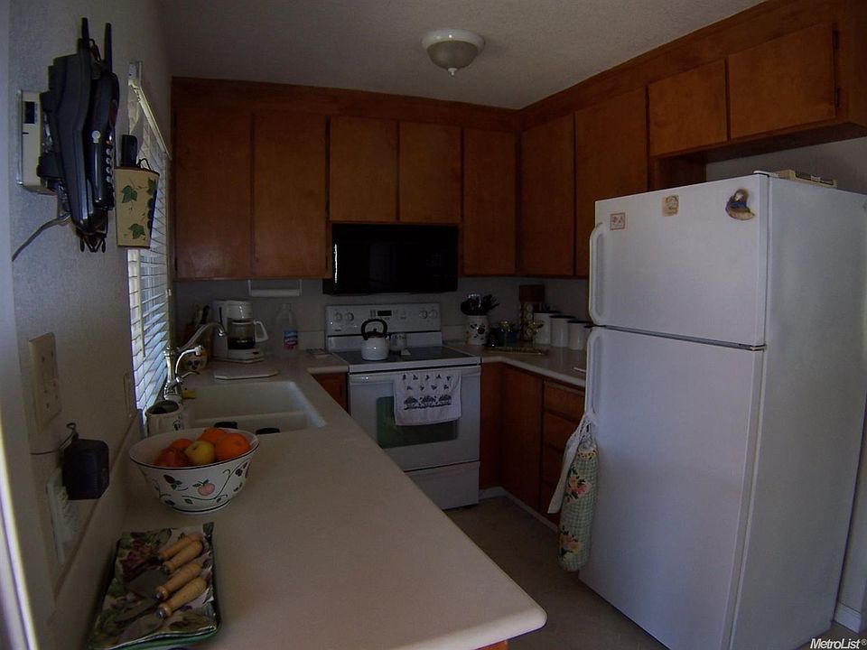 2nd image of 1132 Rusher St
