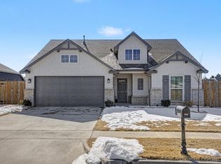 3131 W Yuma Ct S, Broken Arrow, OK 74011