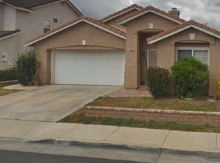 657 Viewtop Ln, Corona, CA 92881