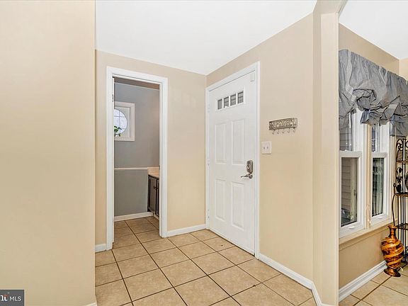 3rd image of 9432 Nicklaus Ln #52