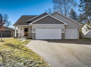7311 62nd Ave N, New Hope, MN 55428
