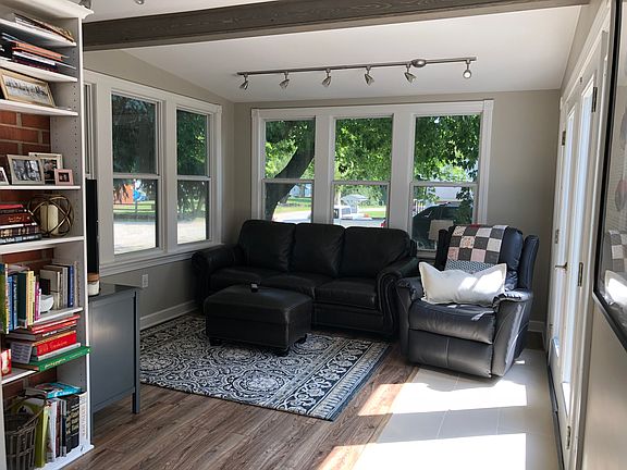 5th image of 6298 Grandview Dr