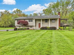 12 Denniston Rd, Gardiner, NY 12525