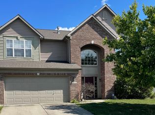 5718 Columbia Cir, Greenwood, IN 46142