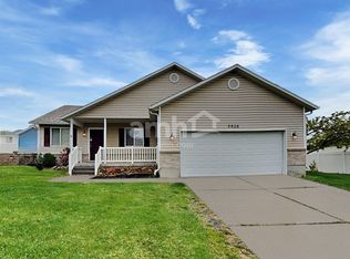 6828 Oquirrh Ridge Rd, West Jordan, UT 84081