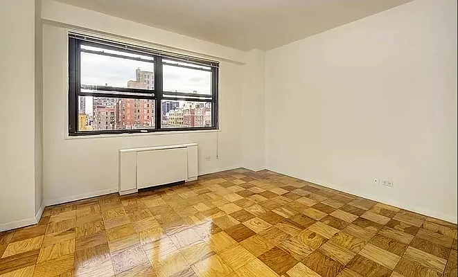 Rented by REAL New York | media 4