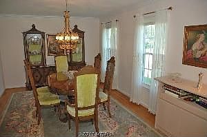 4th image of 9509 Wallingford Dr