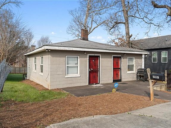 2nd image of 797 Beryl St SW