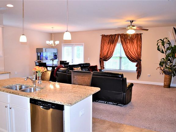 3rd image of 2481 Redford Dr
