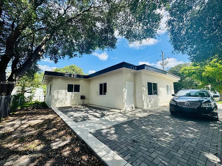7703 NW 3rd Ave — Photo 3
