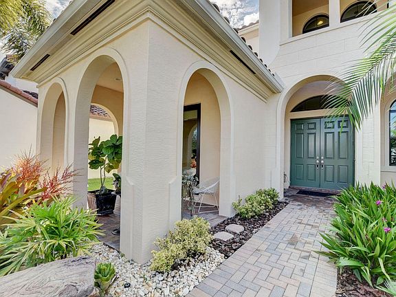 Home For Sale In Boca Reserve