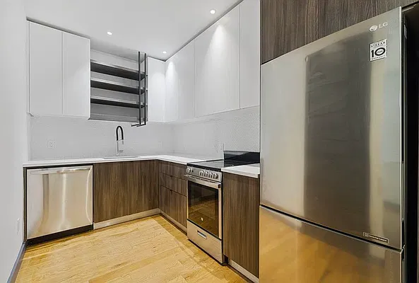 Kitchen, photo 1