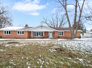 9 Charlton Dr, Kankakee, IL 60901