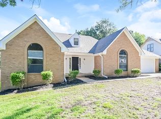822 White Pine Dr, Southaven, MS 38671
