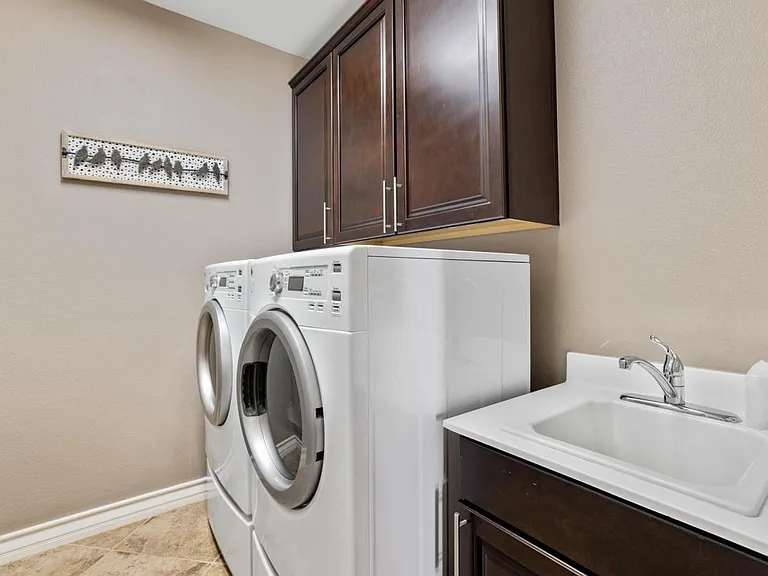 48219 Newport Bridge Pl — Photo 22
