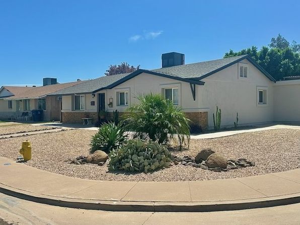 1223 W La Jolla Dr
