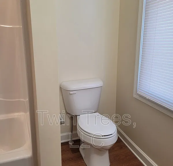 5948 Main St #2 — Photo 2