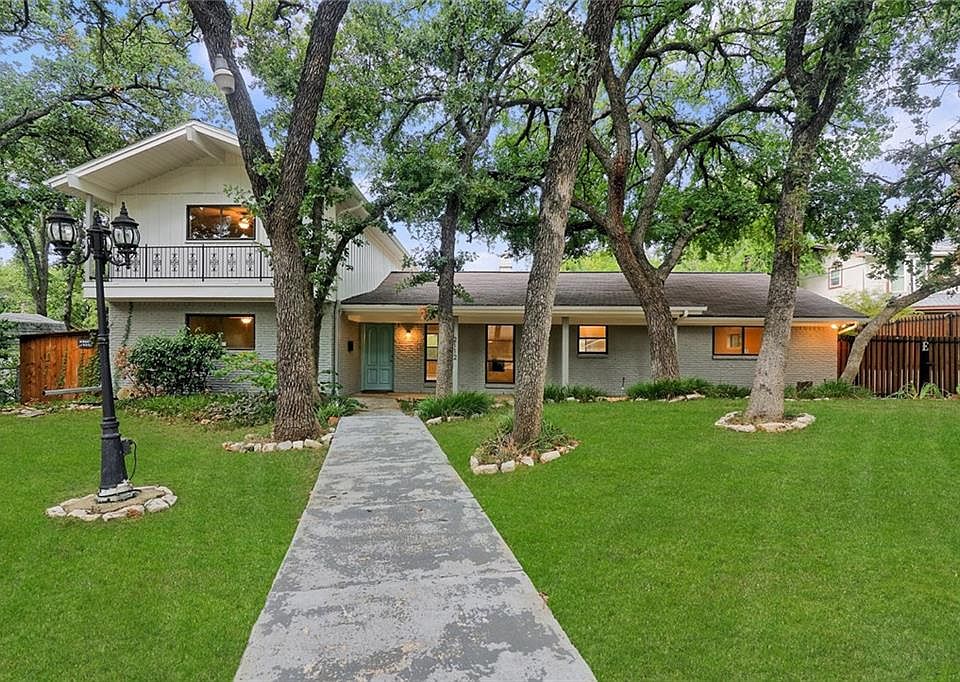 1st image of 2112 Yosemite Ct