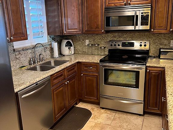 4th image of 1460 S Adair Drive #31