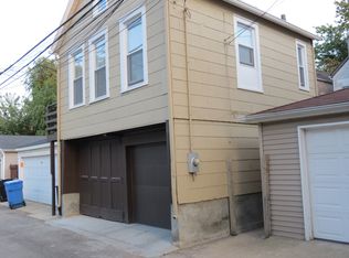 1910 W Henderson St #CH, Chicago, IL 60657