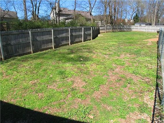3rd image of 2785 Jacob Dr