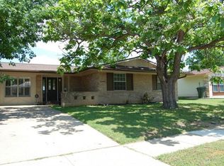 2417 Sparling Way Dr, Carrollton, TX 75006