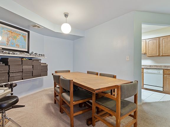 4th image of 3925 Triumvera Dr APT 1A