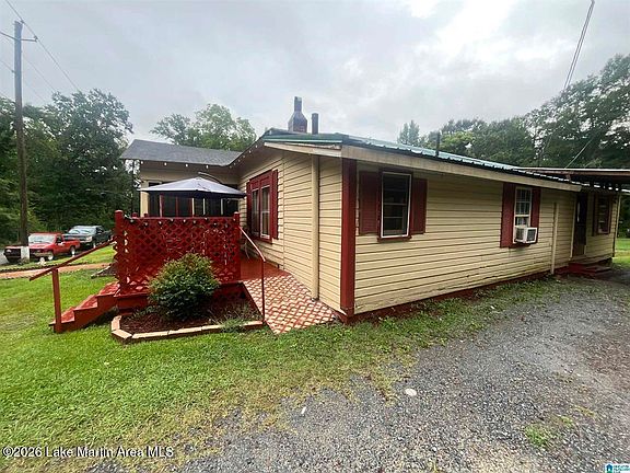 3rd image of 89 Ice House Rd